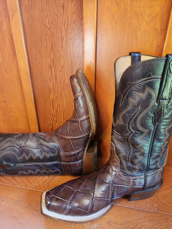 Lucchese Classics L1460 American Alligator Cowboy Boots Men’s 10E (Style L1460) main image 12